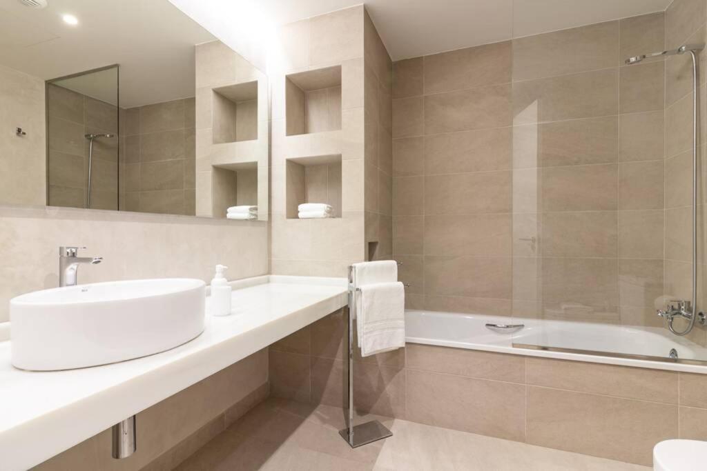 Miramar Luxury 2 Bedroom Freshapartments Малага Екстериор снимка
